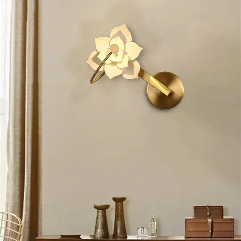 Modern art deco luxury ceramic LED wall light