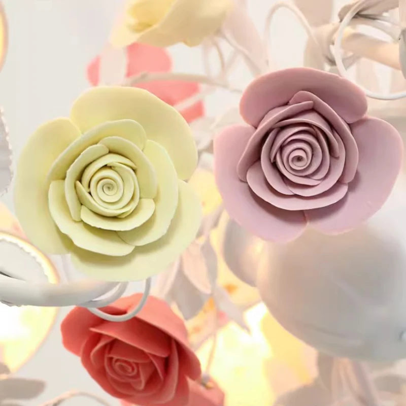 Romantic chandelier for children's princess room with luminous flowers - vue 3 sur 5
