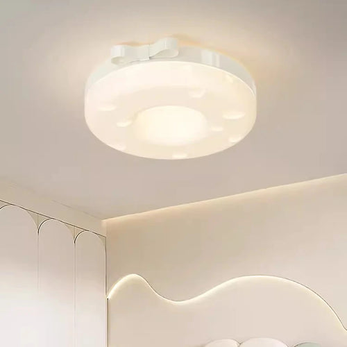 Cheese-shaped ceiling light for baby girl's nursery - vue 3 sur 8