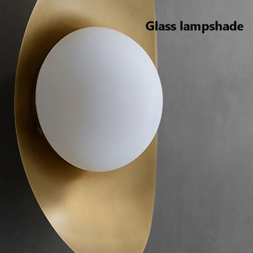 Minimalist crescent moon LED wall light - vue 6 sur 6