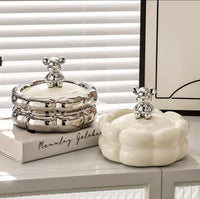 luxury creative bear ashtray with anti-fly ash cover