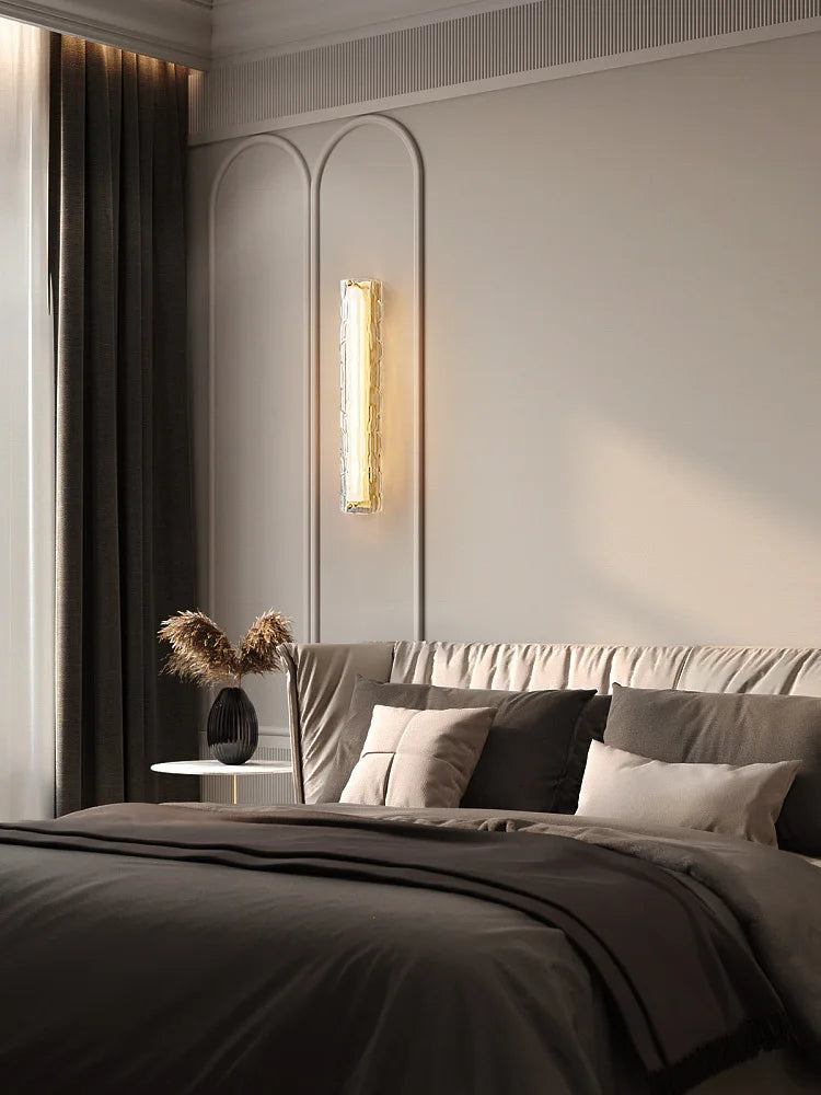 Modern glass LED wall light for interiors - vue 4 sur 8