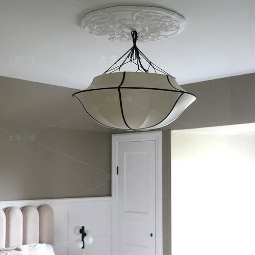 Nordic retro fabric chandelier for indoor decoration - vue 4 sur 9