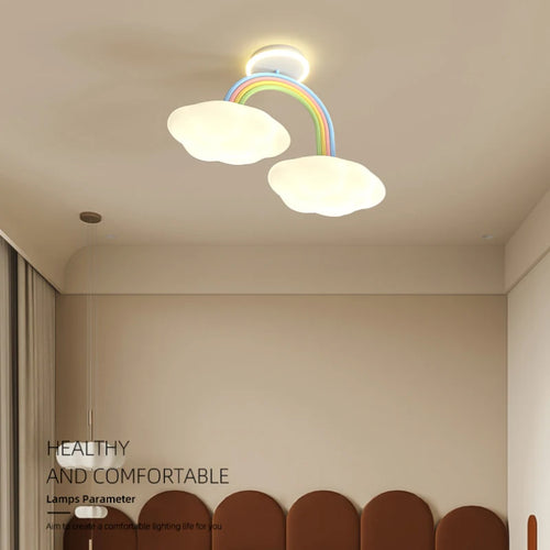 Cute chandelier for children's room with princess and cloud style - vue 5 sur 7