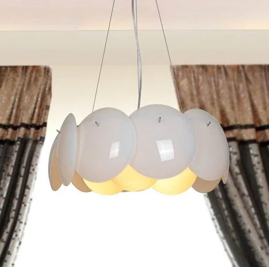 Elegant and simple modern round glass three-light pendant - vue 3 sur 3