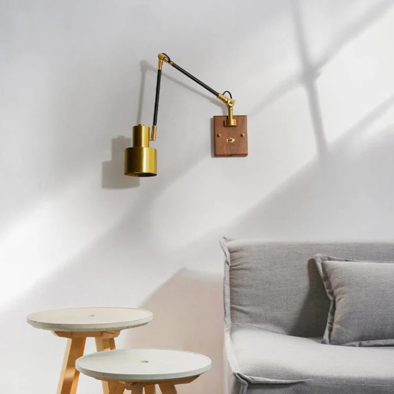 Copper and solid wood swivel arm wall light - vue 4 sur 7