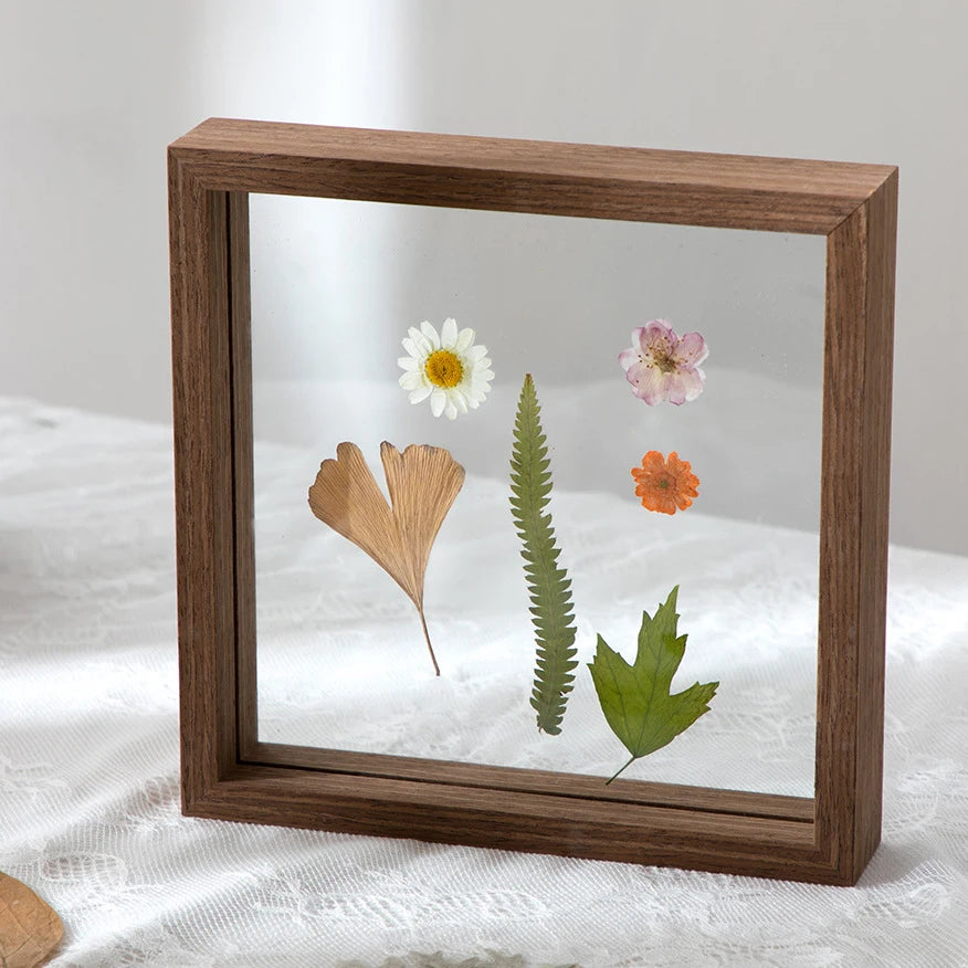 Wooden photo frames for pressed flowers and herbarium - vue 7 sur 8