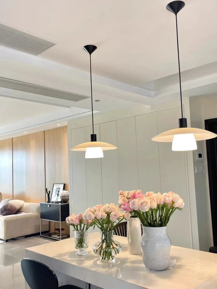Minimalist Japanese glass chandelier for interior decoration - vue 3 sur 12