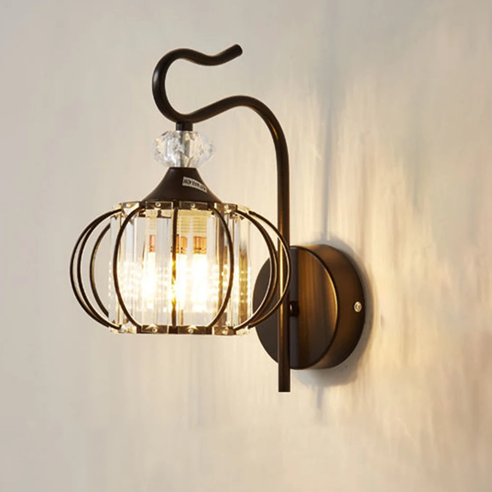 Modern creative wall light for an elegant and trendy interior - vue 4 sur 8