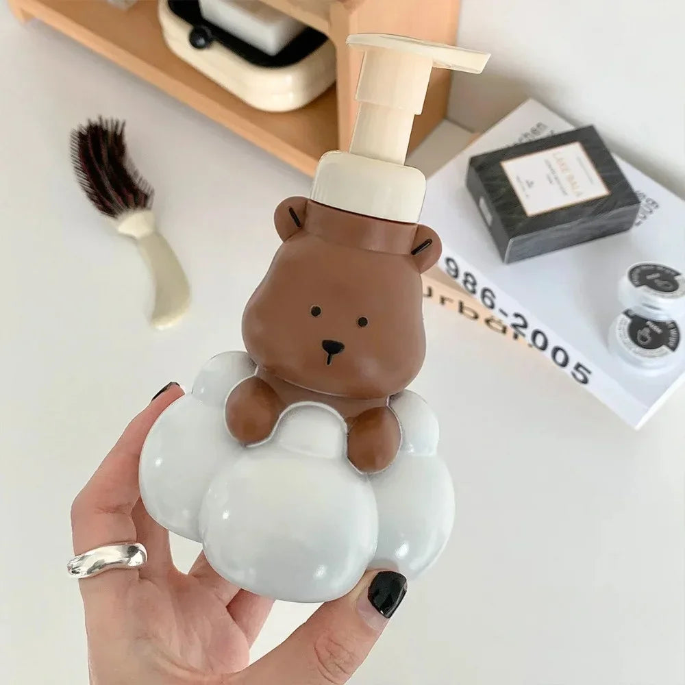 cartoon bear foam bottle portable hand sanitizer soap dispenser - vue 4 sur 5
