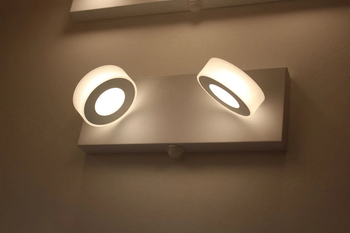 Modern LED wall light for mirror and decorative lighting