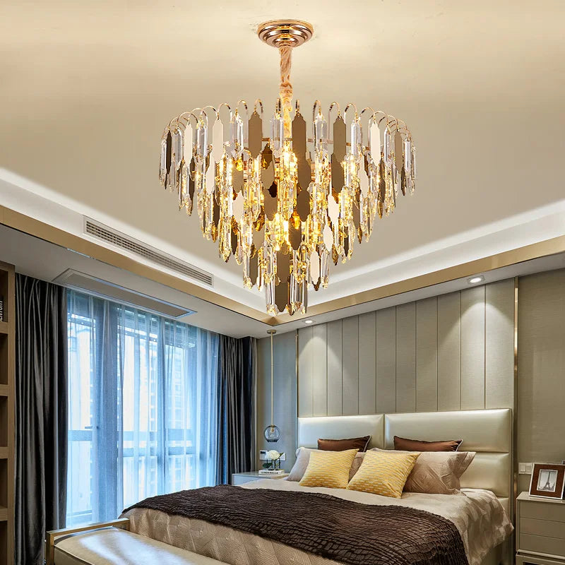 lustre moderne en cristal doré à led design élégant pour intérieur - vue 3 sur 9