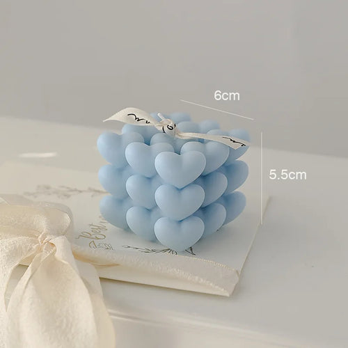 handmade decorative heart cube scented candle in soy wax - vue 12 sur 11