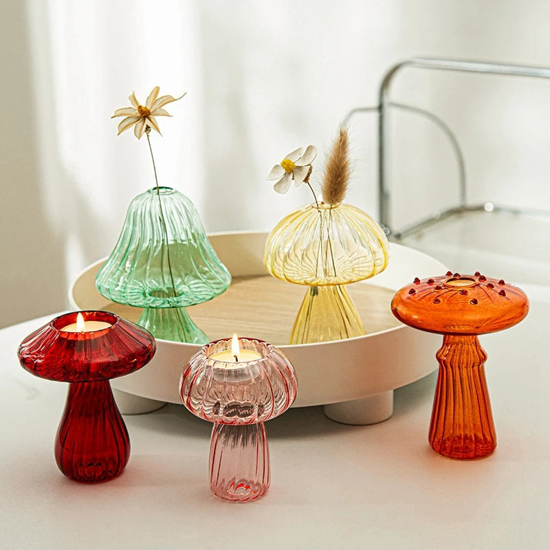 Glass mushroom candlestick for table decoration and vase - vue 3 sur 14