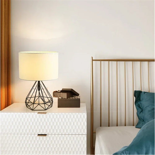 Creative nordic retro geometric table lamps for interior decoration - vue 3 sur 10