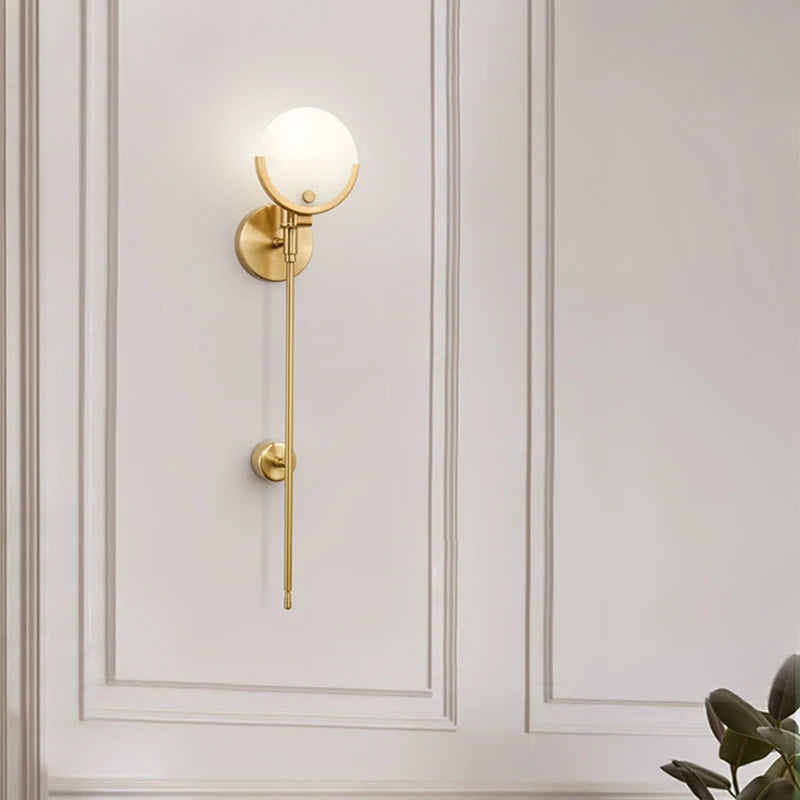 Nordic wall light with classic dolomite lampshade