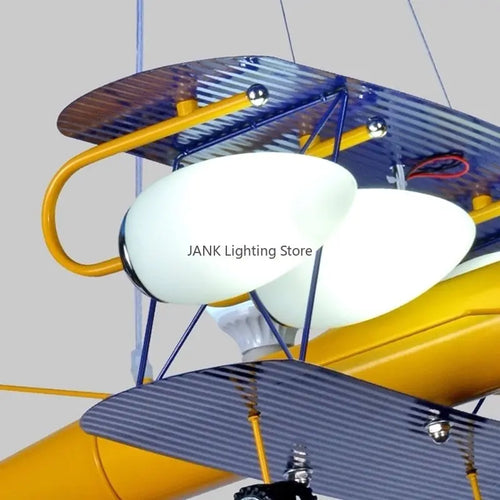 Children’s airplane LED chandelier with eye protection and eco-friendly decoration - vue 2 sur 9