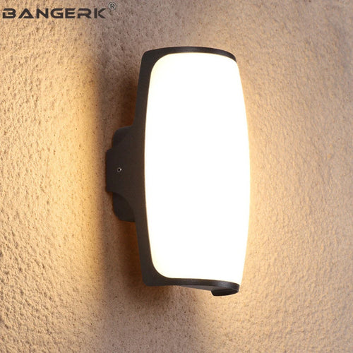 Modern waterproof outdoor aluminium wall light for garden and balcony - vue 4 sur 15