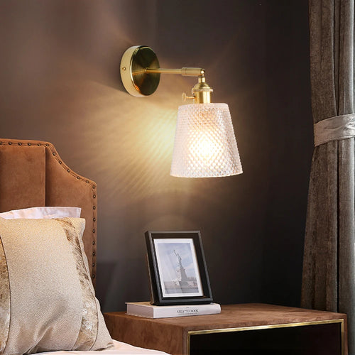 Modern glass and copper wall light for indoor lighting - vue 2 sur 9