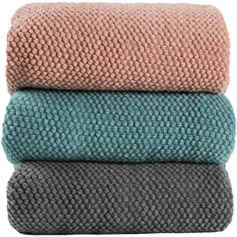 Modern soft knitted throw for living room and bedroom - vue 4 sur 4