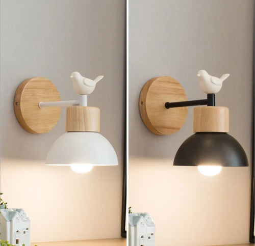 Modern bird wall light in wood and iron - vue 3 sur 14