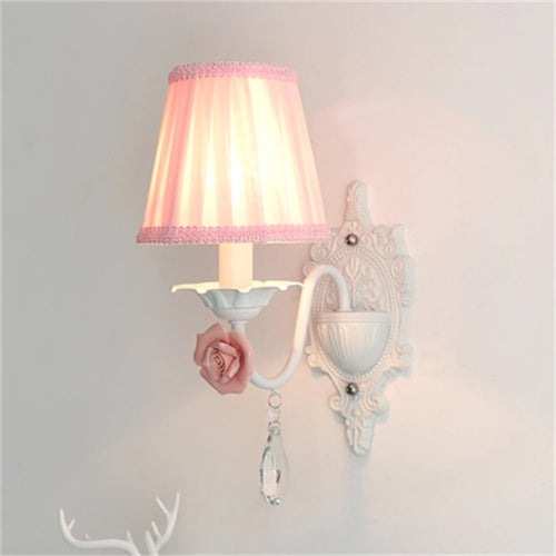 Wrought iron chandelier with romantic rose floral decoration - vue 4 sur 11