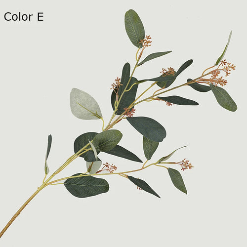 Artificial green leaves for indoor and outdoor decoration