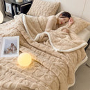 Thick winter fleece throw with heart pattern for sofa and bed