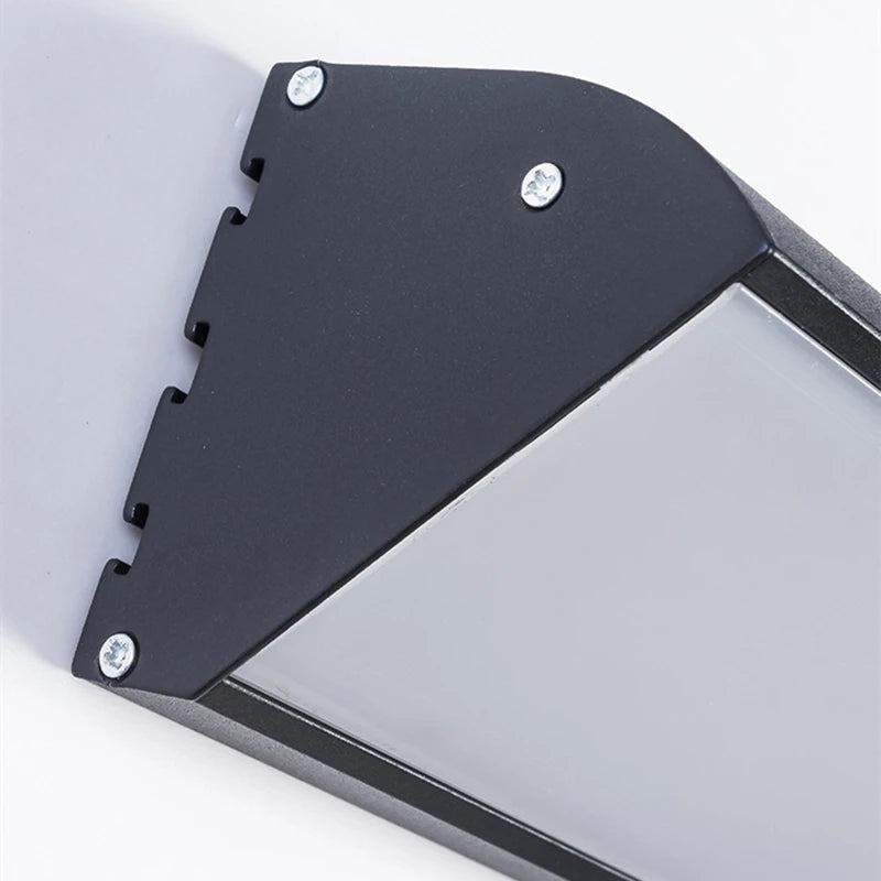 Minimalist LED outdoor wall light for garden and balcony - vue 6 sur 15
