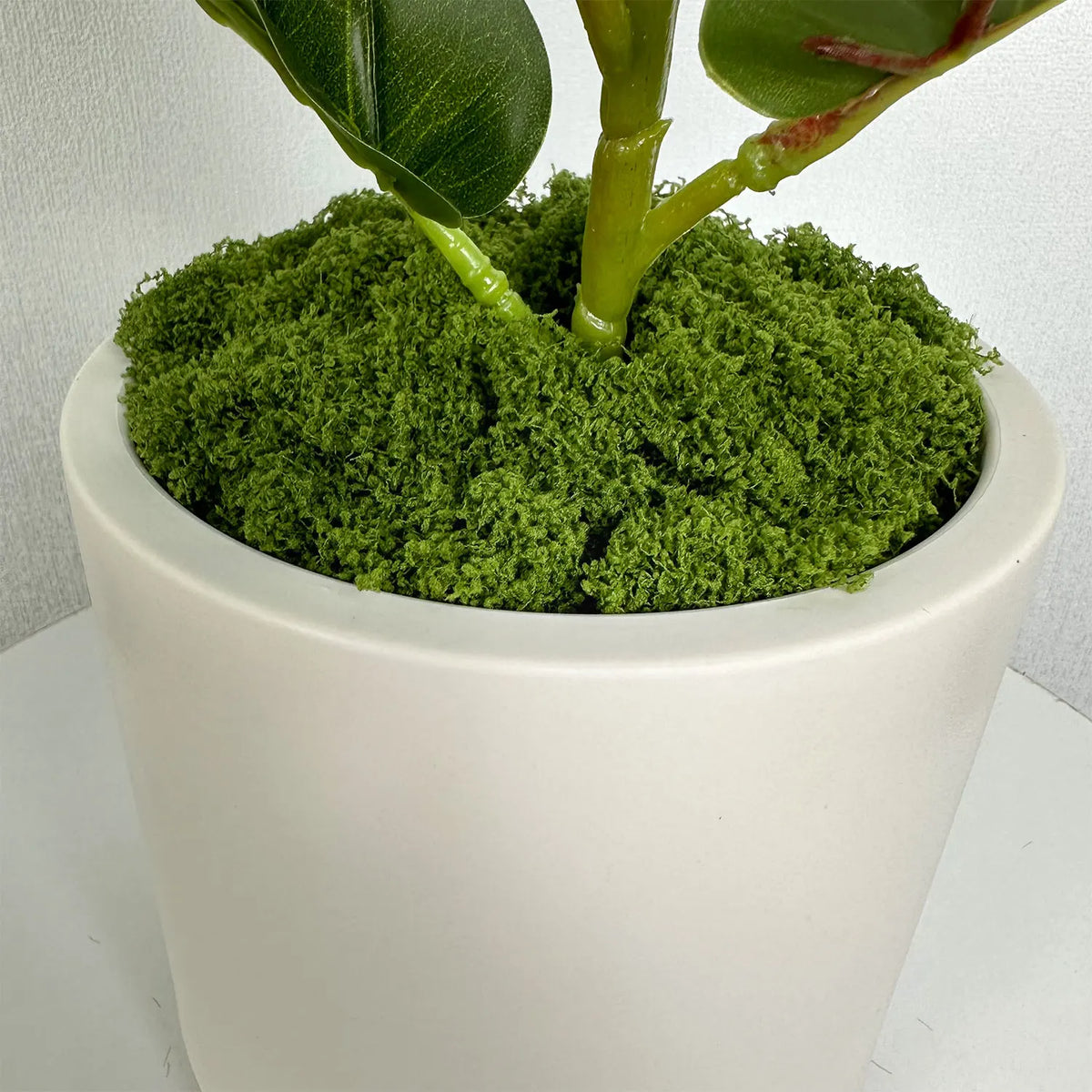 plastic flower pot for modern and elegant decoration - vue 6 sur 10