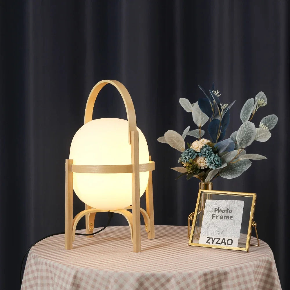 Wooden table lamp for modern and simple decor - vue 6 sur 10