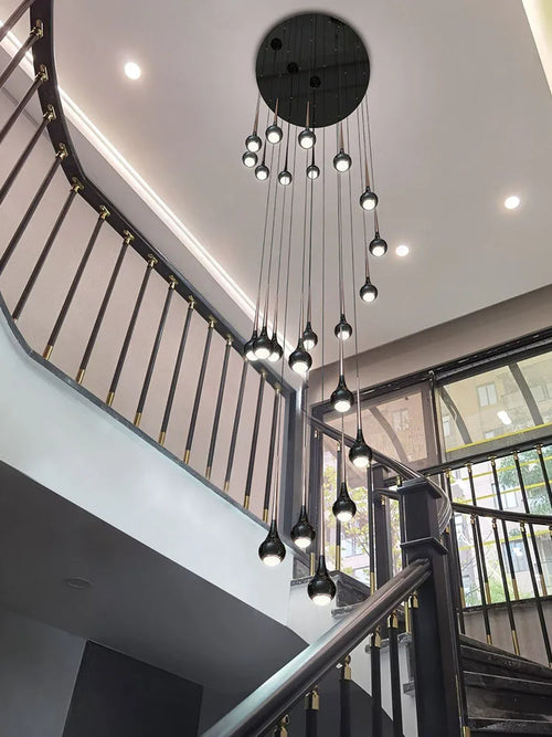 Modern LED pendant light for staircases and interiors - vue 5 sur 16