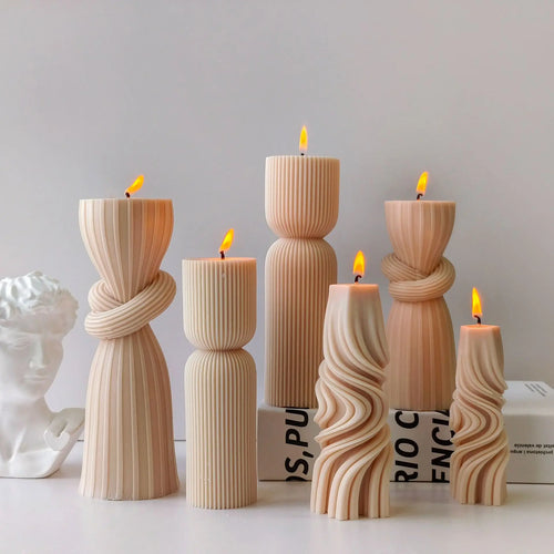 cylindrical aromatic candle silicone mold for resin and plaster - vue 2 sur 20