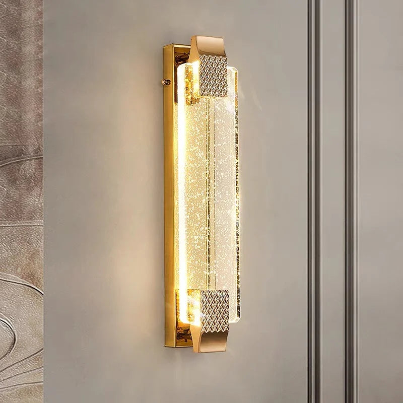 Modern crystal wall light for decorative indoor lighting - vue 3 sur 9