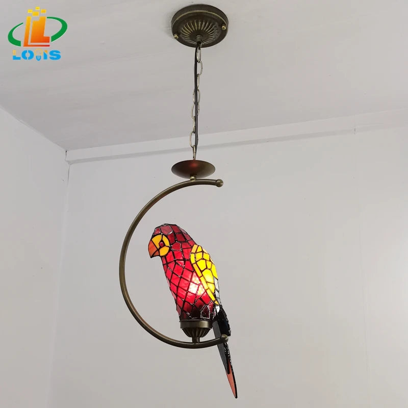 American Tiffany-style parrot chandelier in antique iron for decoration