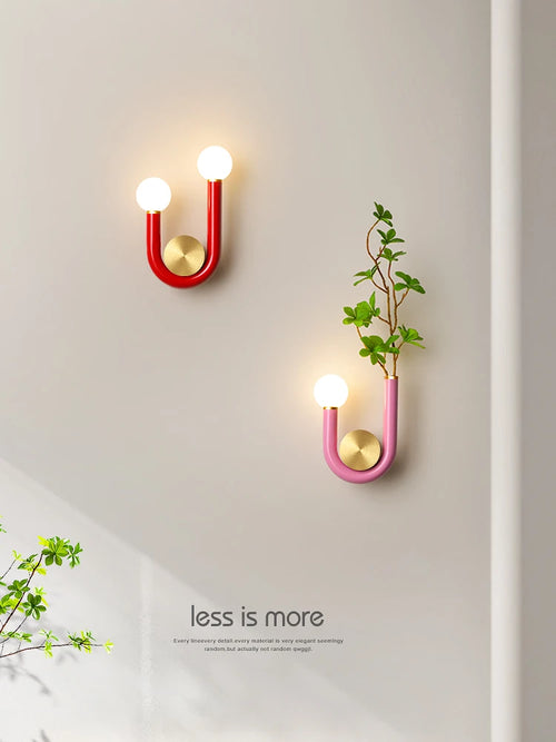 Minimalist wall light for a modern and elegant atmosphere