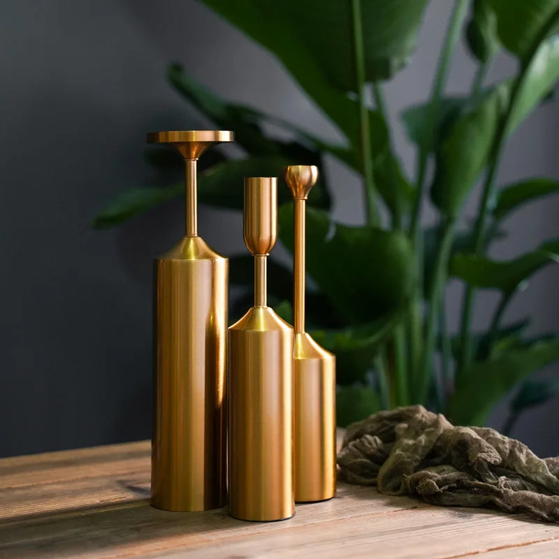 Gold plated metal candle holder for weddings and elegant decoration