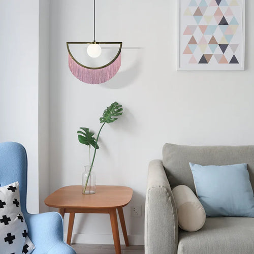 Heart-shaped table lamp with pink tassel in creative nordic style - vue 4 sur 12