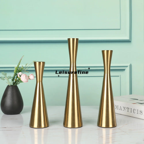 Set of 3 modern iron candle holders for festive decoration - vue 8 sur 8