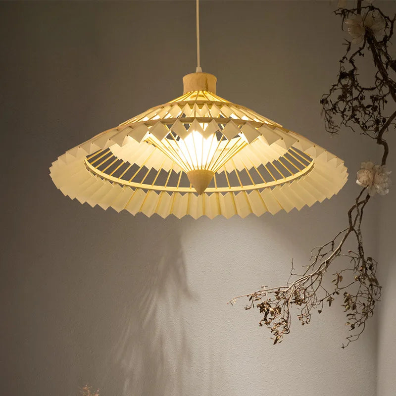 Creative Chinese-style woven bamboo chandelier for decorative lighting