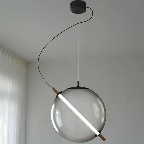 Creative glass pendant light for modern and elegant lighting - vue 3 sur 9