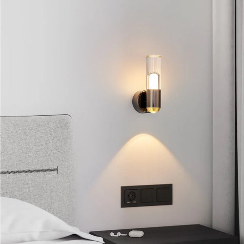Transparent acrylic modern wall light for interiors - vue 5 sur 6