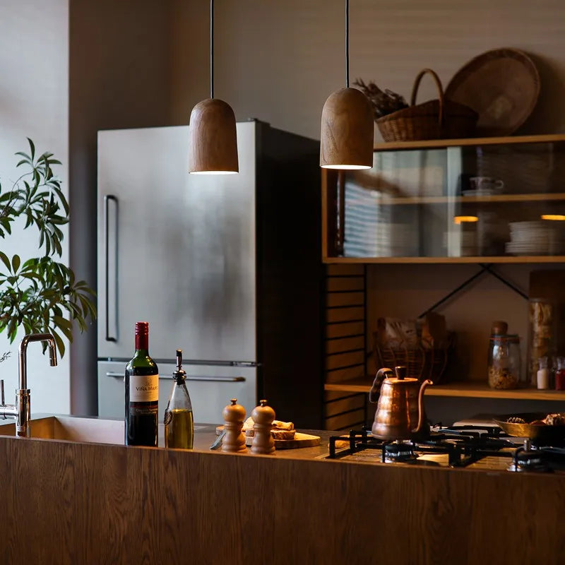 Rounded solid wood pendant light - vue 3 sur 8
