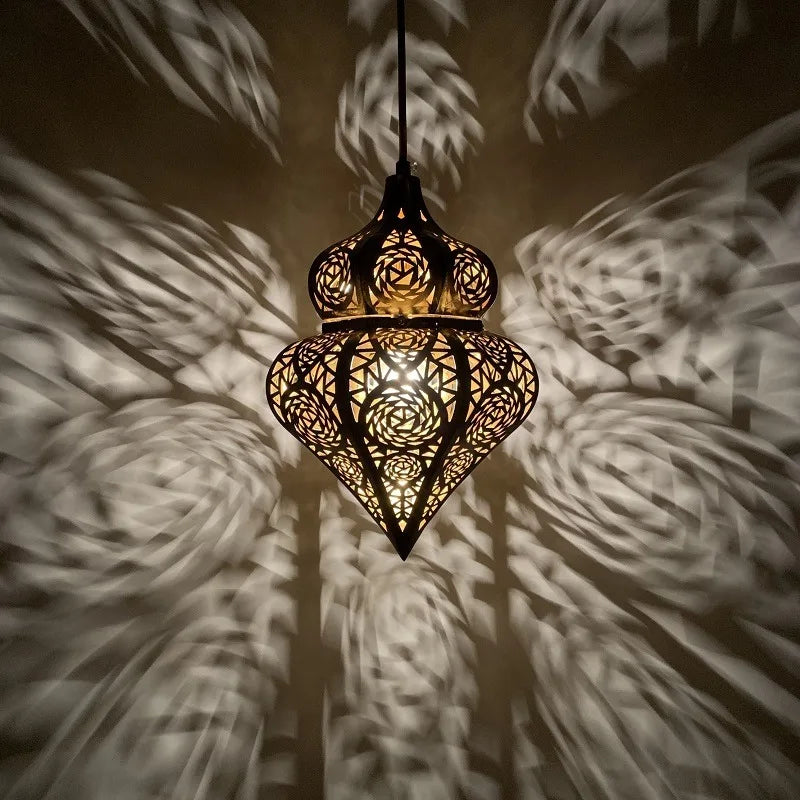 Artpad pendant light for restaurants, bars and fabric shops