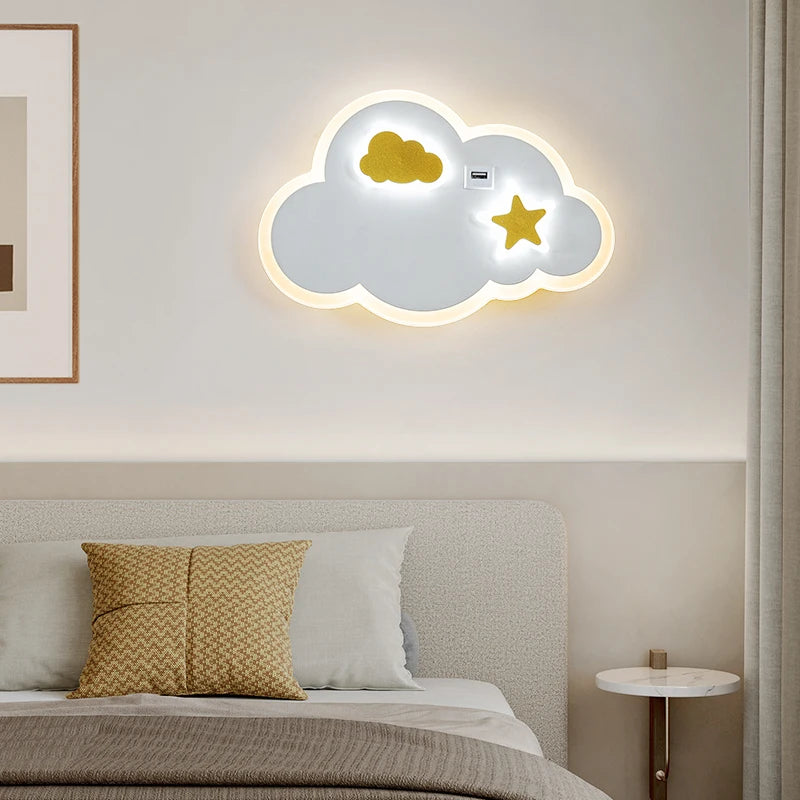 Modern minimalist LED moon wall light with USB charger - vue 4 sur 16