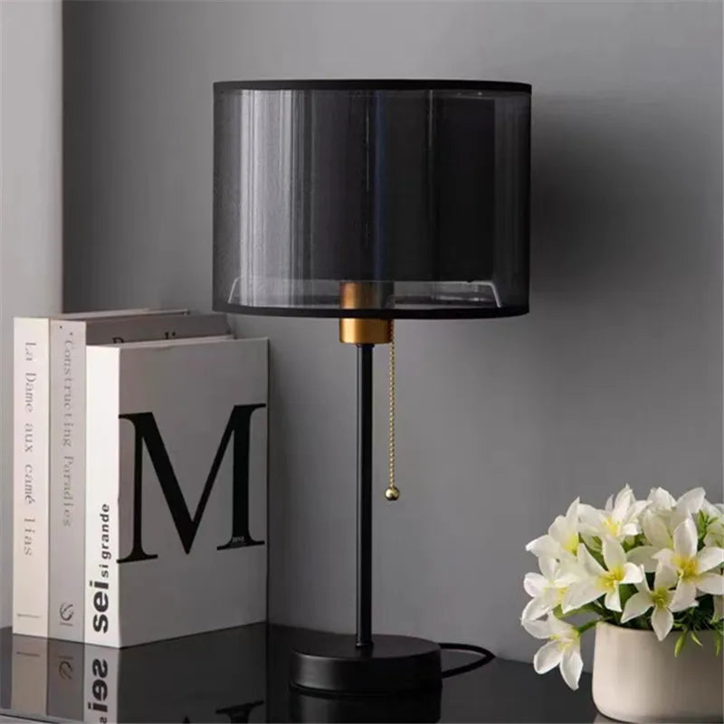 Nordic vintage fabric table lamp with luxury design - vue 4 sur 10