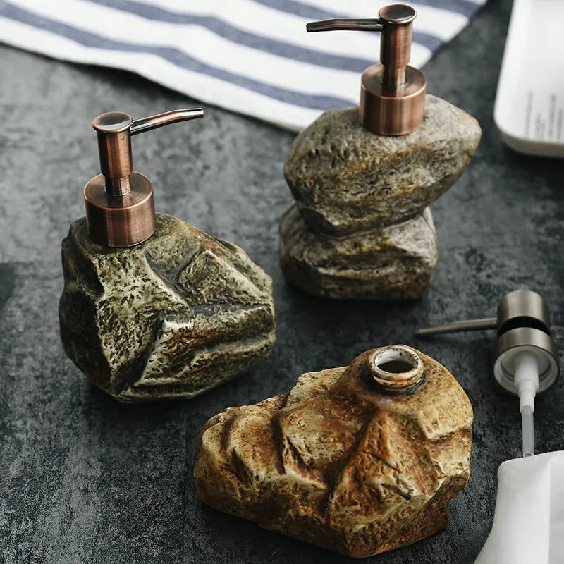 Realistic Ceramic Soap Dispenser - Stone-Like Hand Sanitizer Bottle with Pump, Luxury Shampoo and Shower Gel Refill Bottle - vue 2 sur 8
