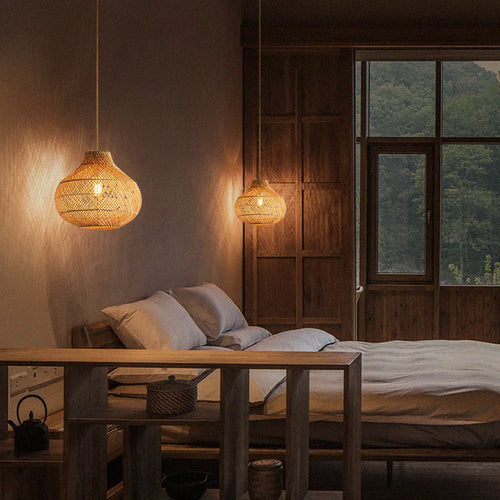 Woven rattan pendant light for creative indoor lighting - vue 5 sur 10
