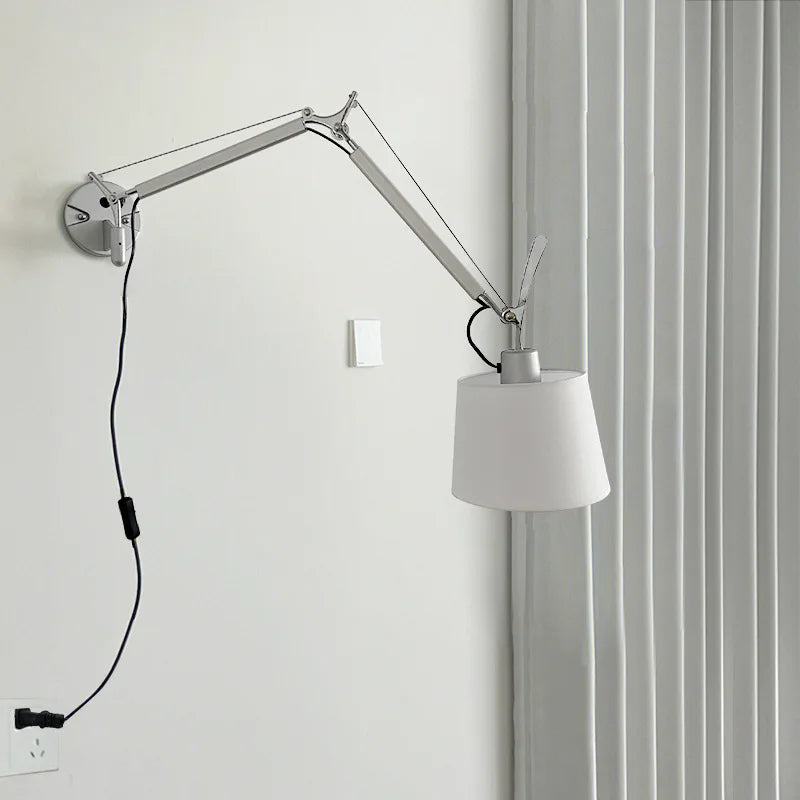 Nordic industrial foldable wall light with long swing arm - vue 4 sur 11