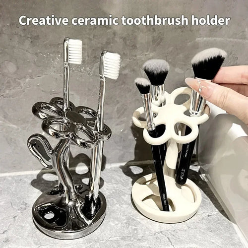 stylish storage holder for brushes and makeup - vue 2 sur 9